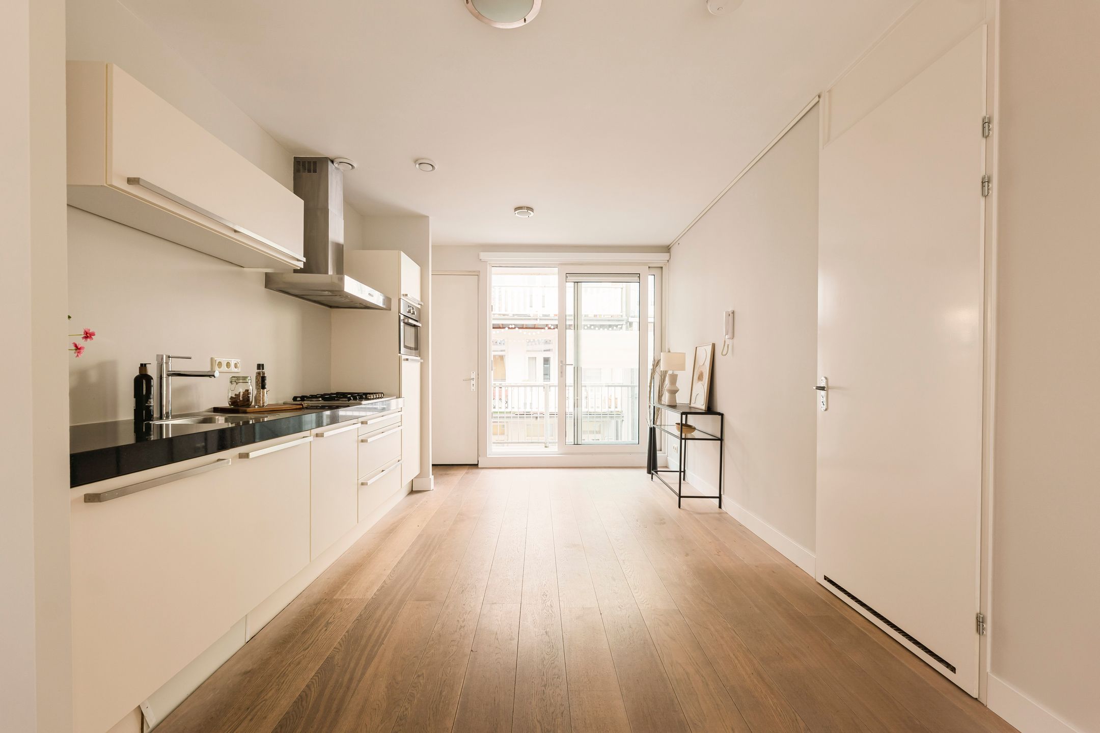 Photo 12 of Tweede Sweelinckstraat 5-H