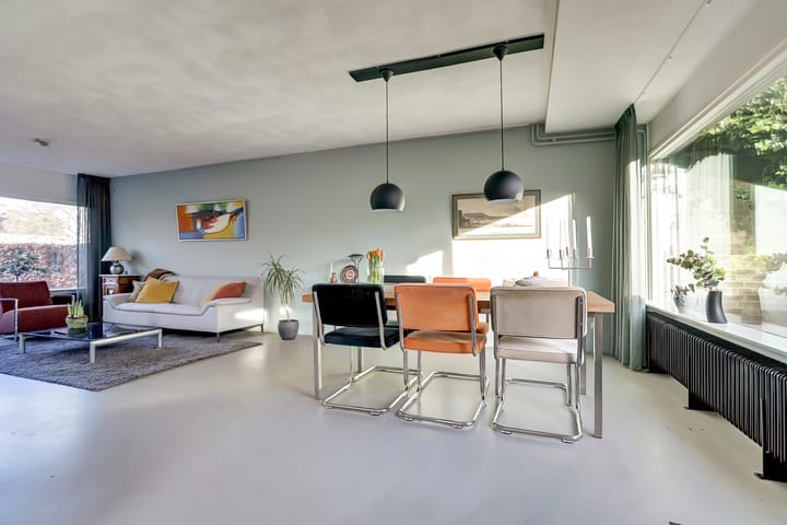 Photo 3 of Ravelstraat 1