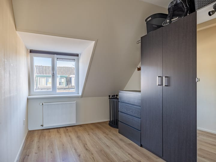 Foto 16 van Emmerikseweg 57