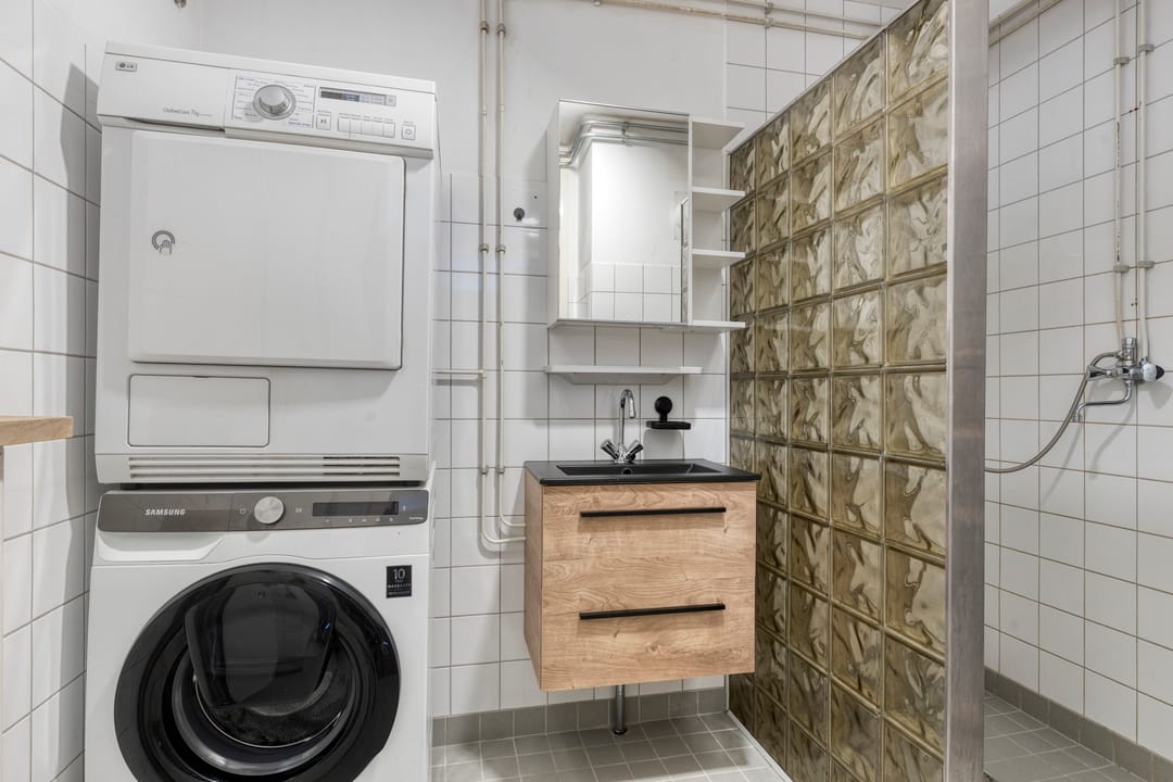 Photo 22 of Pollux 161