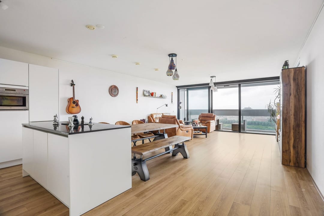 Foto 1 van Anna van Buerenplein 142