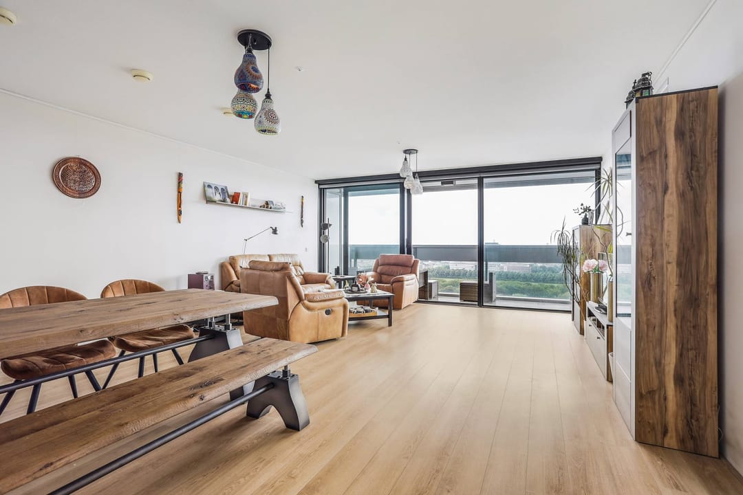 Foto 2 van Anna van Buerenplein 142