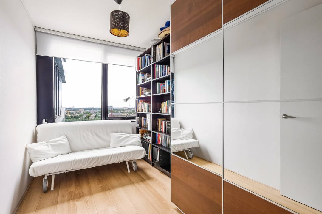 Foto 11 van Anna van Buerenplein 142