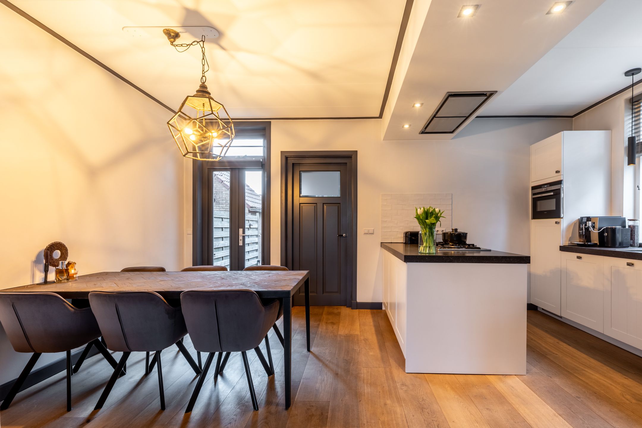 Foto 12 van Badhuisstraat 12