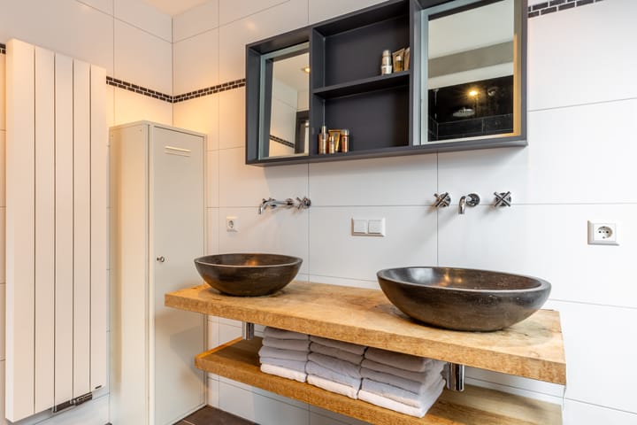 Photo 31 of Badhuisstraat 12