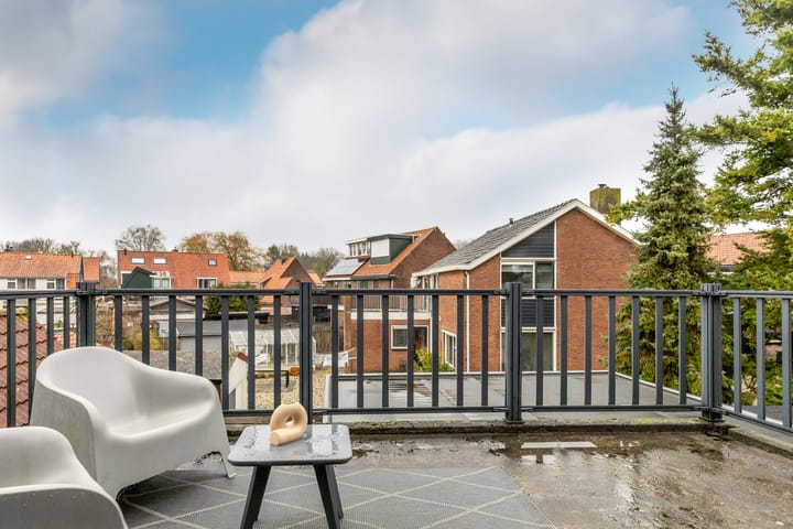 Photo 36 of Badhuisstraat 12