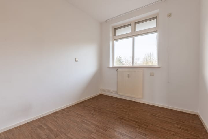 Foto 15 van Graaf Wichmanlaan 13-AD8