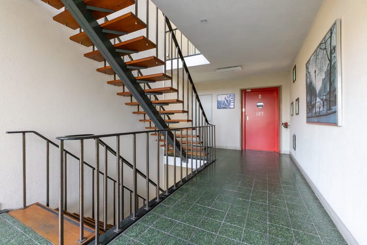 Foto 24 van Graaf Wichmanlaan 13-AD8