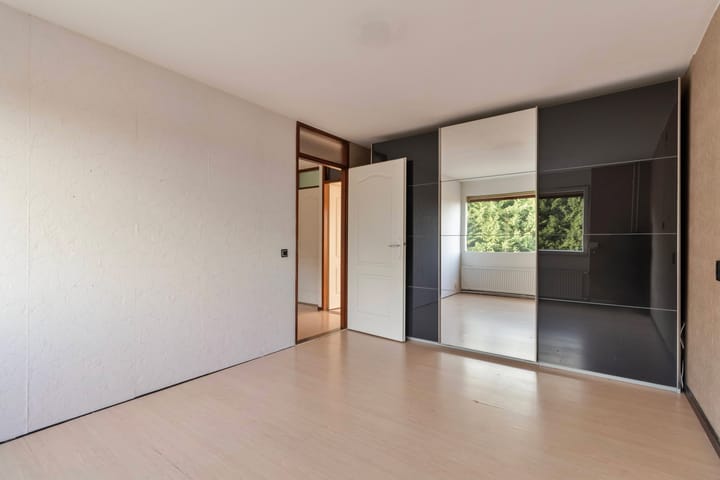 Photo 15 of Adriaen Brouwerstraat 3