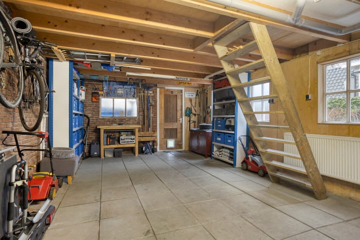 Foto 18 van Engelberterweg 61-A