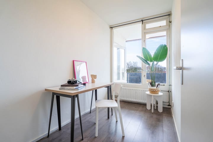 Foto 20 van Bart van Peltplein 25