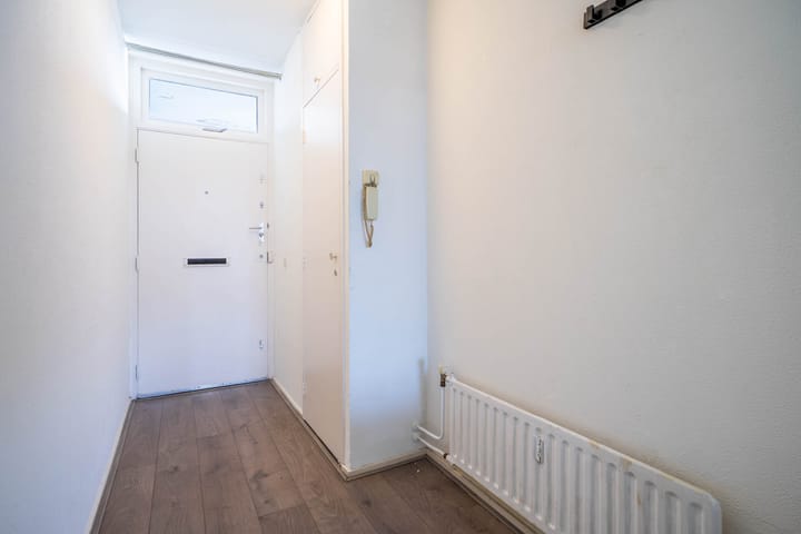 Foto 13 van Bart van Peltplein 25