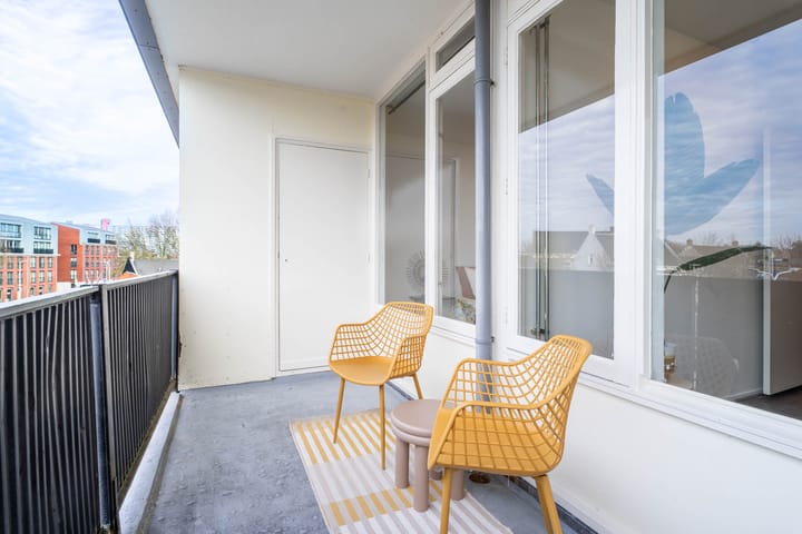 Foto 26 van Bart van Peltplein 25