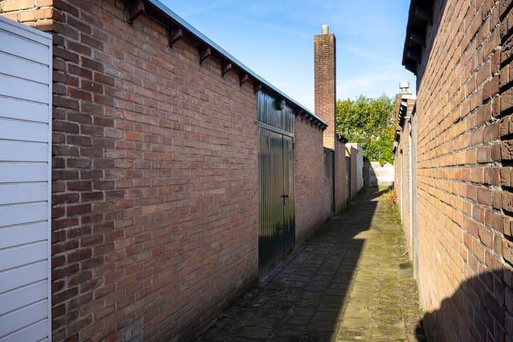 Foto 29 van Luchthavenlaan 5