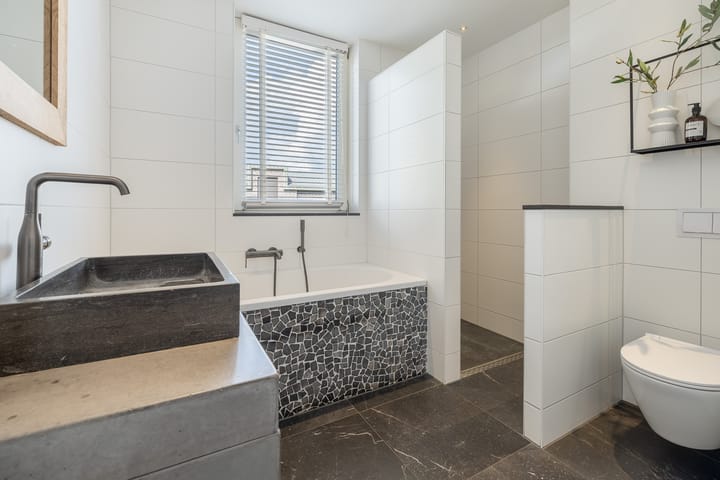 Foto 22 van Langshanlaan 60