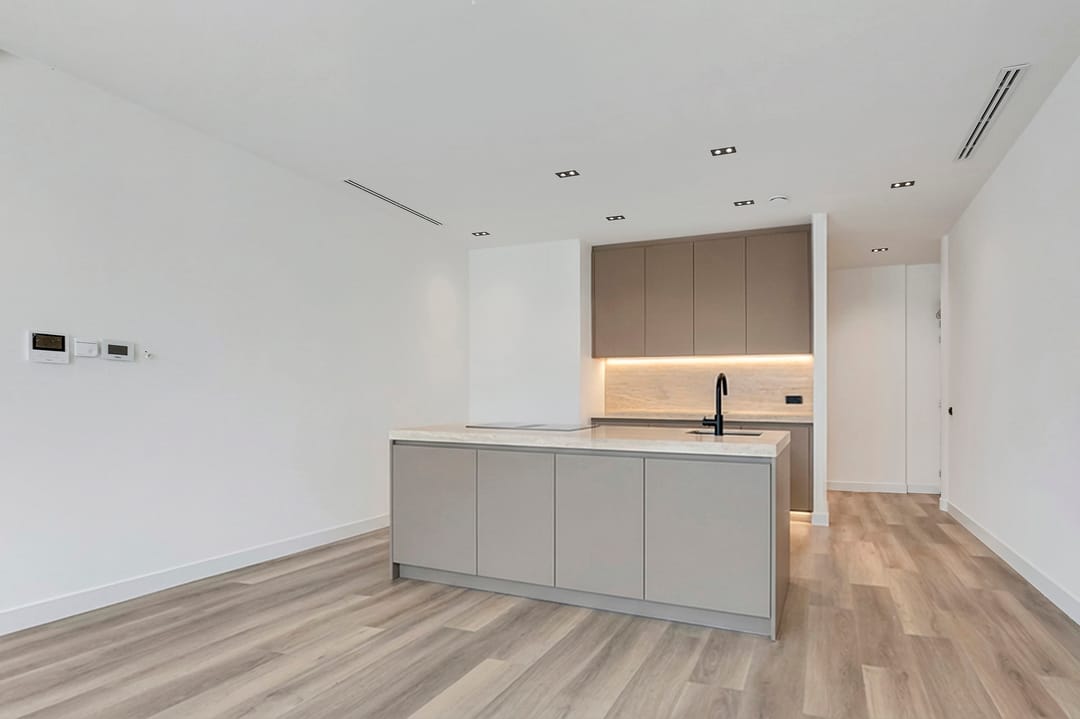 Photo 17 of Burgemeester van Nispenstraat 5-A01