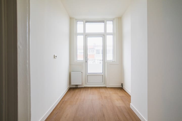 Foto 15 van Westduinweg 66-D