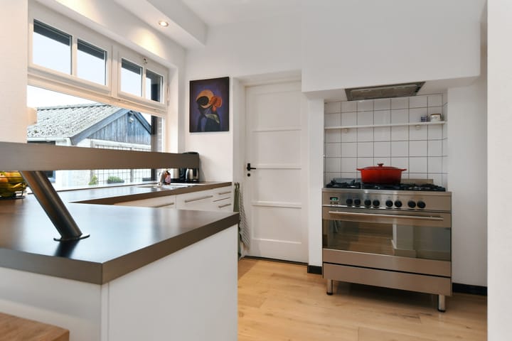 Photo 11 of Beekstraat 49