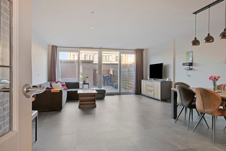 Foto 4 van Amnesty Internationalweg 52