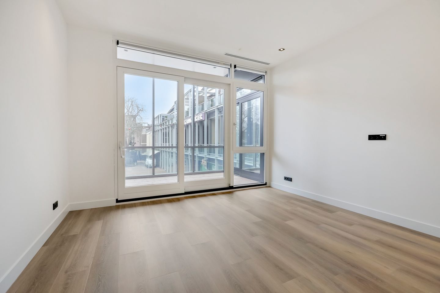 Foto 35 van Burgemeester van Nispenstraat 5-A05