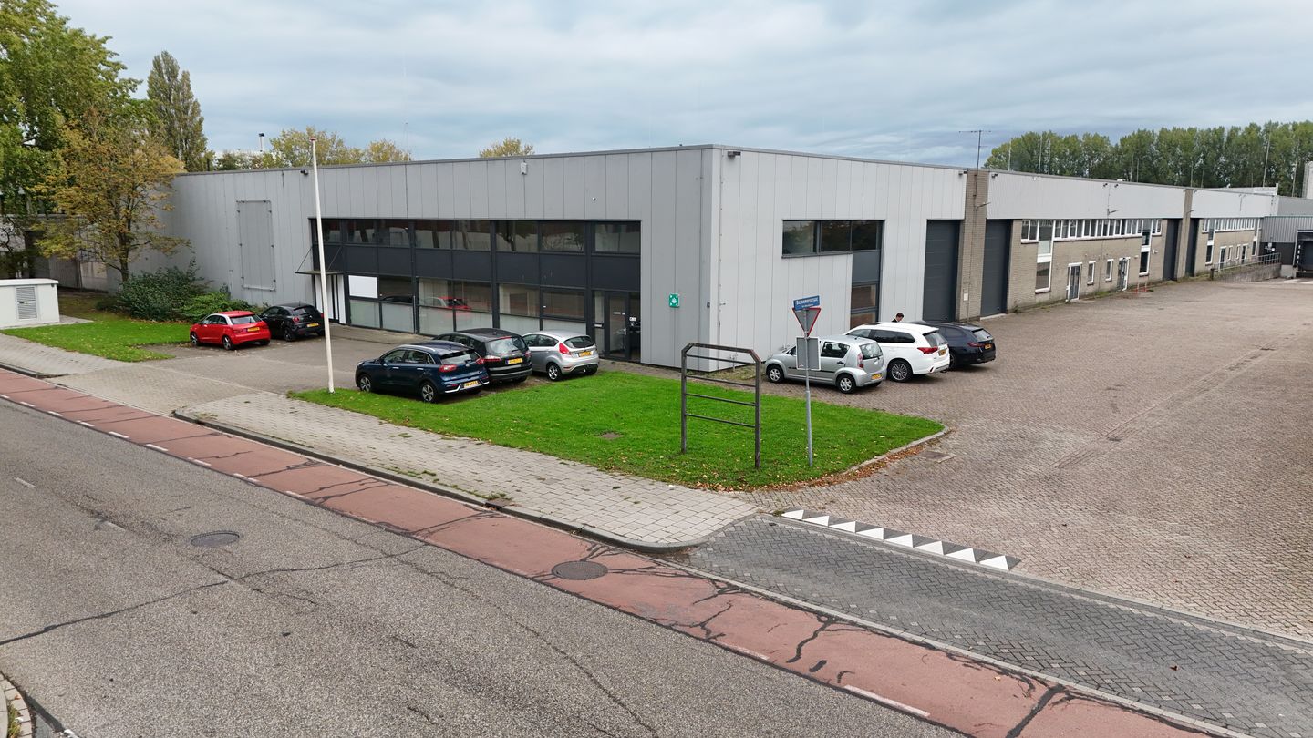 Bekijk foto 4 van Kamerlingh Onnesweg 4