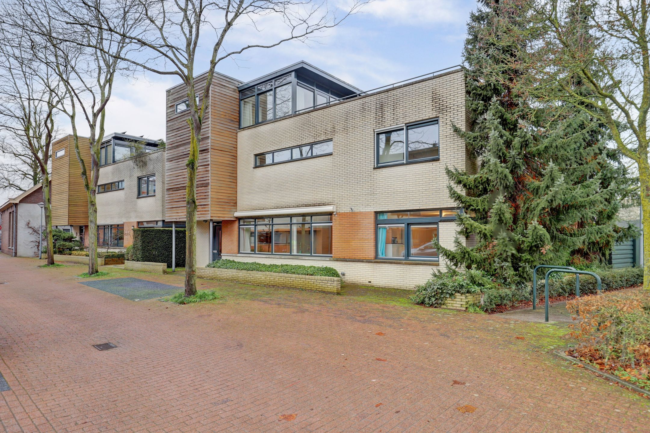 Foto 54 van de Bommerij 19