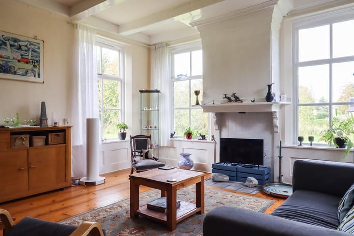 Photo 11 of It West 29