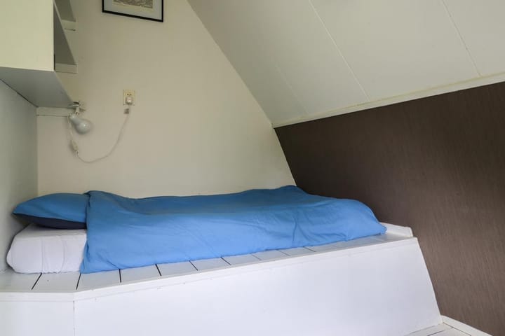 Photo 28 of It West 29