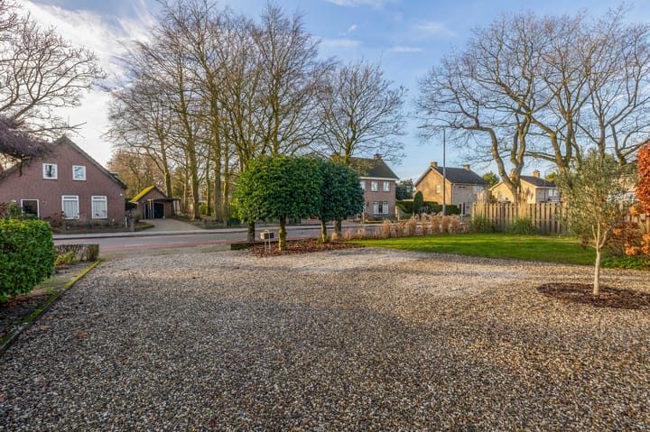 Foto 10 van Heistraat 240