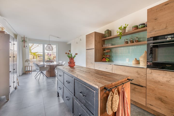 Foto 28 van Heistraat 240