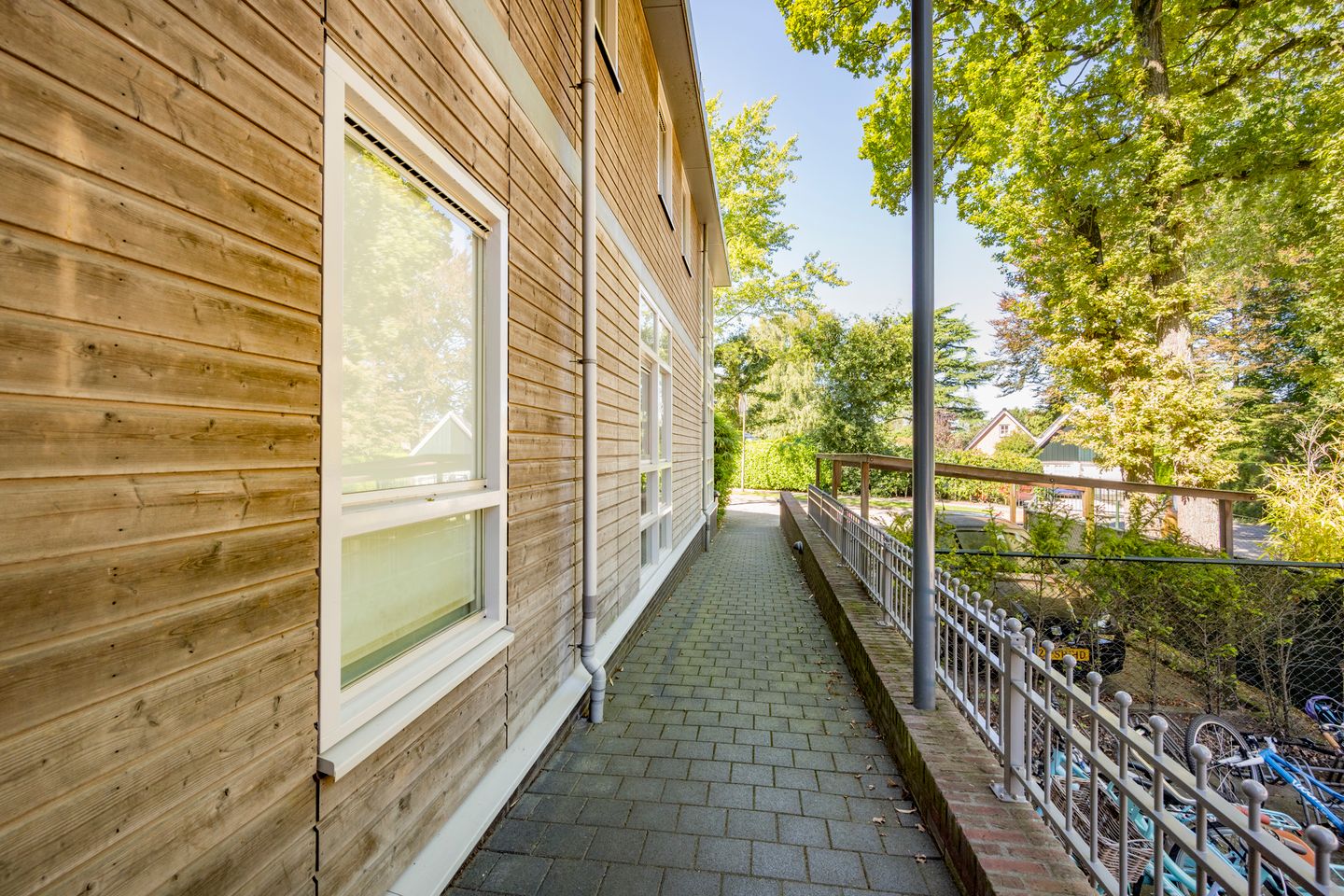 Foto 4 van Van Limburg Stirumlaan 3