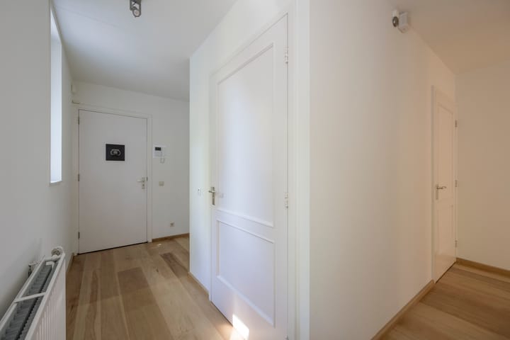 Photo 7 of Van Limburg Stirumlaan 3