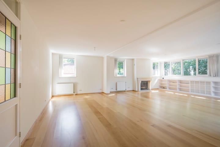 Photo 9 of Van Limburg Stirumlaan 3