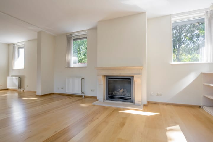 Photo 11 of Van Limburg Stirumlaan 3