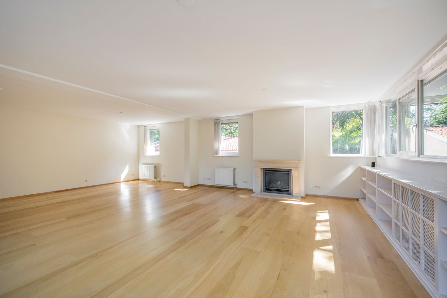 Foto 10 van Van Limburg Stirumlaan 3