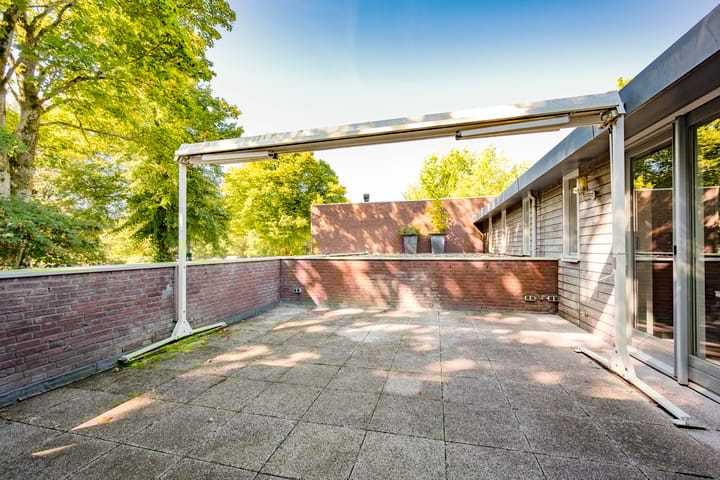 Photo 15 of Van Limburg Stirumlaan 3