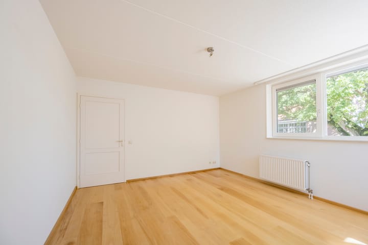 Photo 28 of Van Limburg Stirumlaan 3