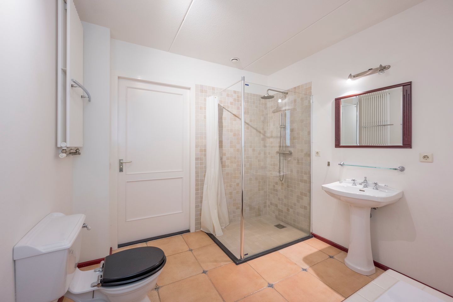 Foto 34 van Van Limburg Stirumlaan 3