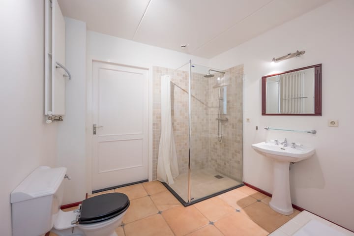 Photo 34 of Van Limburg Stirumlaan 3