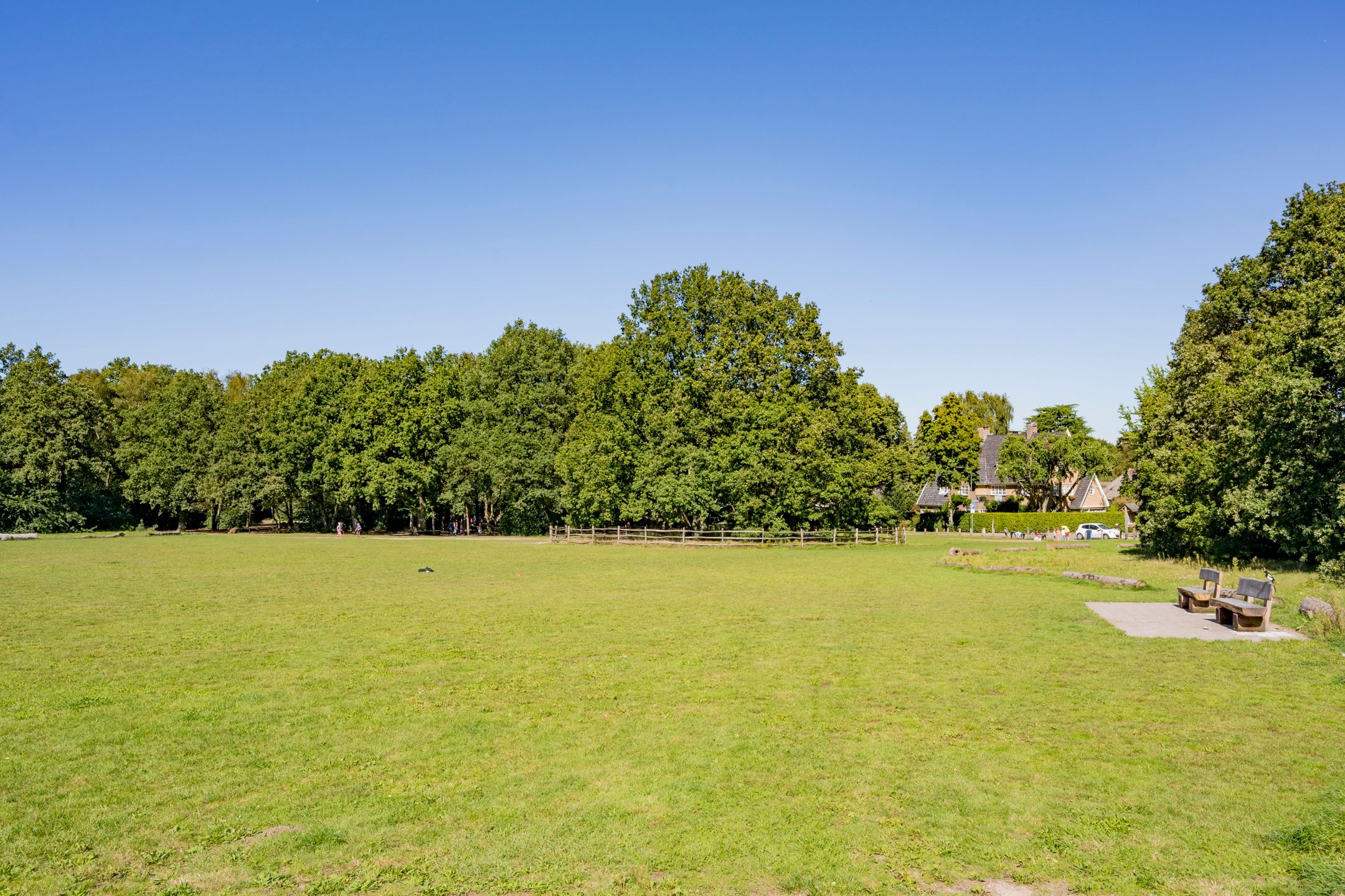 Foto 39 van Van Limburg Stirumlaan 3