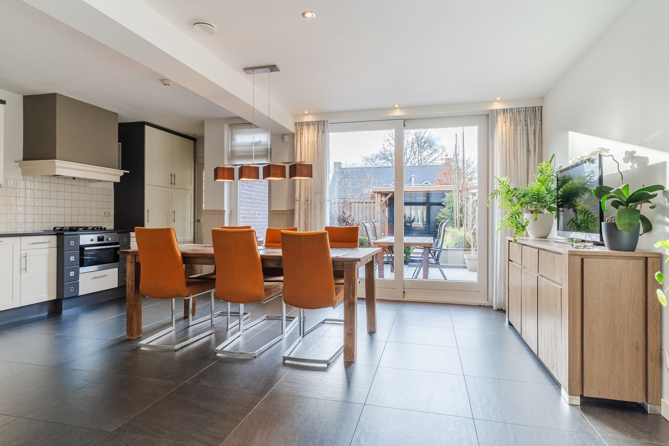 Photo 15 of D'n Dries 3