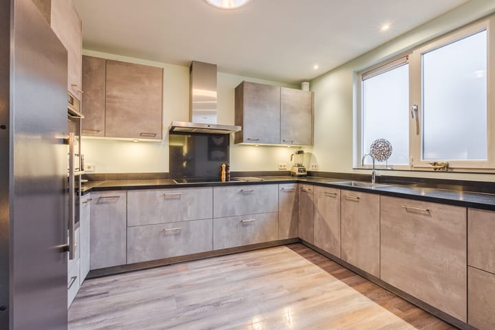 Foto 12 van Julianalaan 80