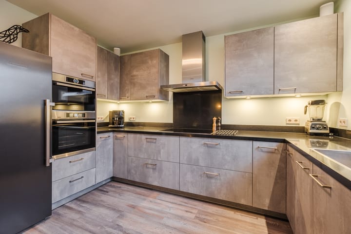 Foto 14 van Julianalaan 80