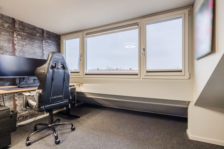 Foto 35 van Julianalaan 80