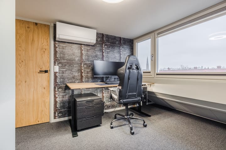 Foto 36 van Julianalaan 80