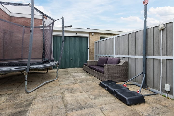 Foto 49 van Julianalaan 80