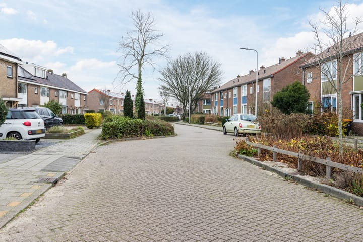 Foto 53 van Julianalaan 80