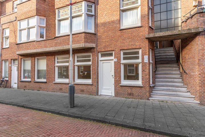 Photo 1 of Reinwardtstraat 13