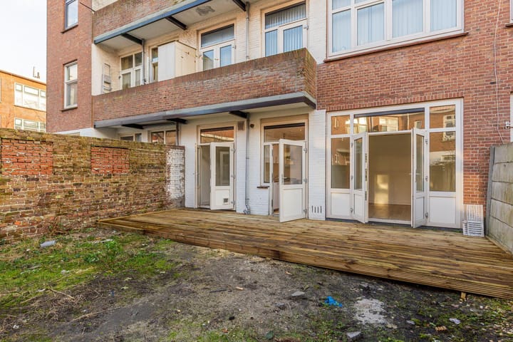 Photo 13 of Reinwardtstraat 13