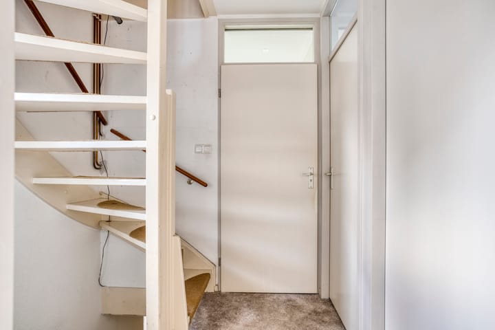 Foto 15 van Laarstraat 74